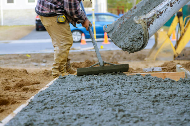 Best Concrete Driveway Installation  in Horatio, AR